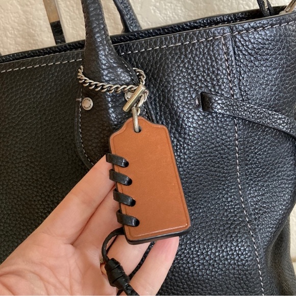 🔥 RARE Coach Tatum Play 30 Tall Leather Tote - Picture 5 of 13